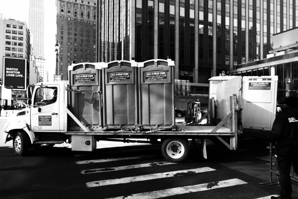 Best Portable bathroom rental  in Lake Park, FL